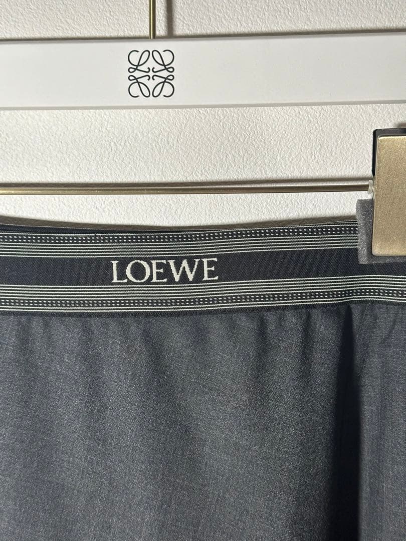 美品　ロエベ　春夏　スカート　アシンメトリー　膝下丈　グレー