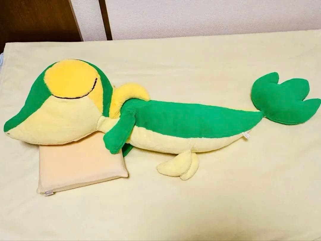 【美品】2012ツタージャ ぬいぐるみ 等身大 初夢 ポケモンセンター