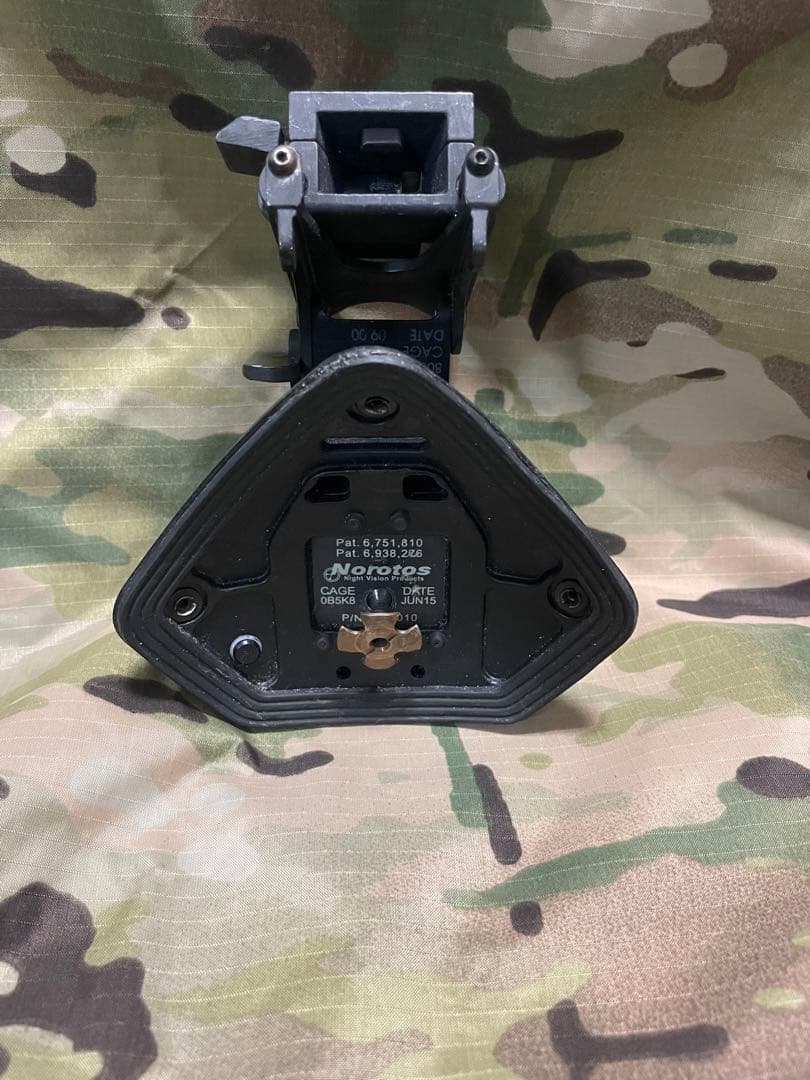 【実物】Norotos ヘルメットマウントナイトビジョンマウントセットM217