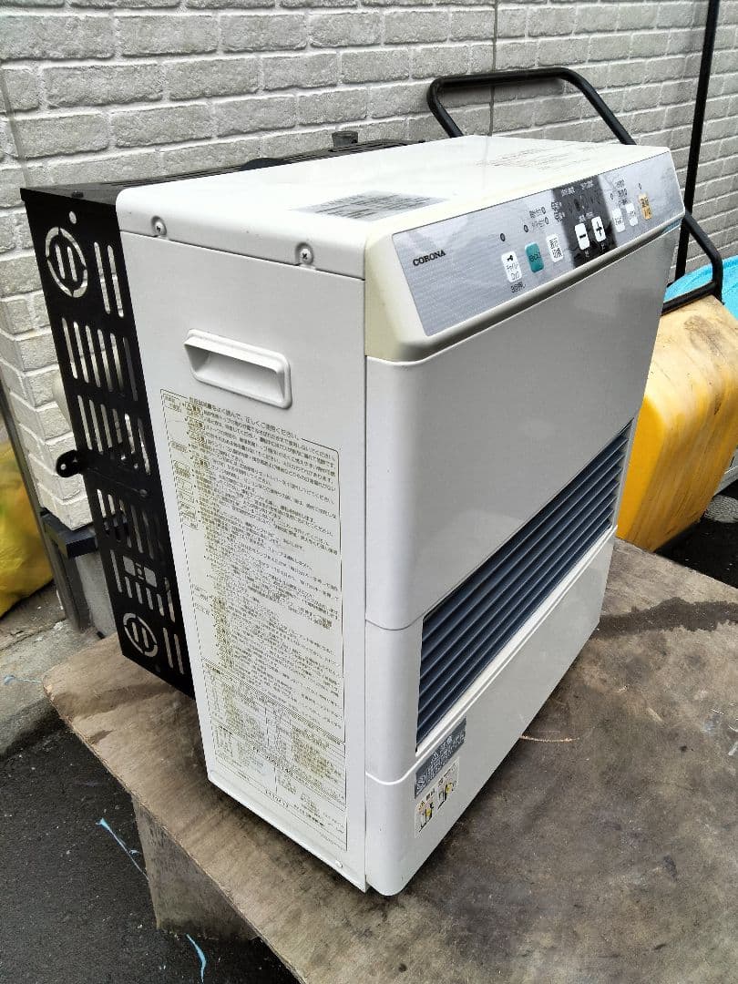 札幌発コロナFF温風石油ストーブ！品番「FF‐VG5214S」2014年式中古品
