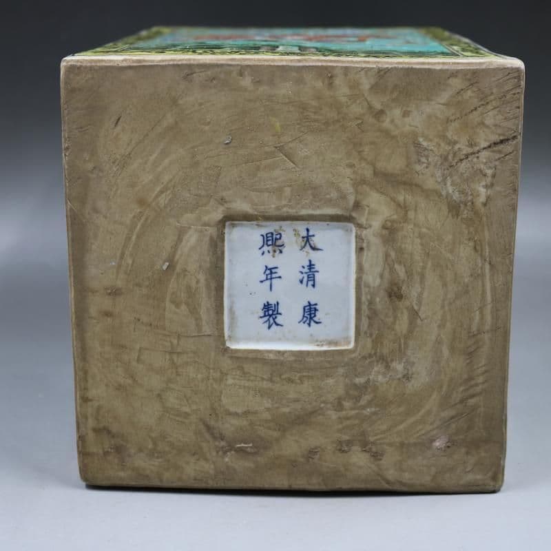 清康熙緑地粉彩麒麟紋方茶壺 茶道具景徳鎮 陶磁器 装飾品 現代工芸品美術品 置物