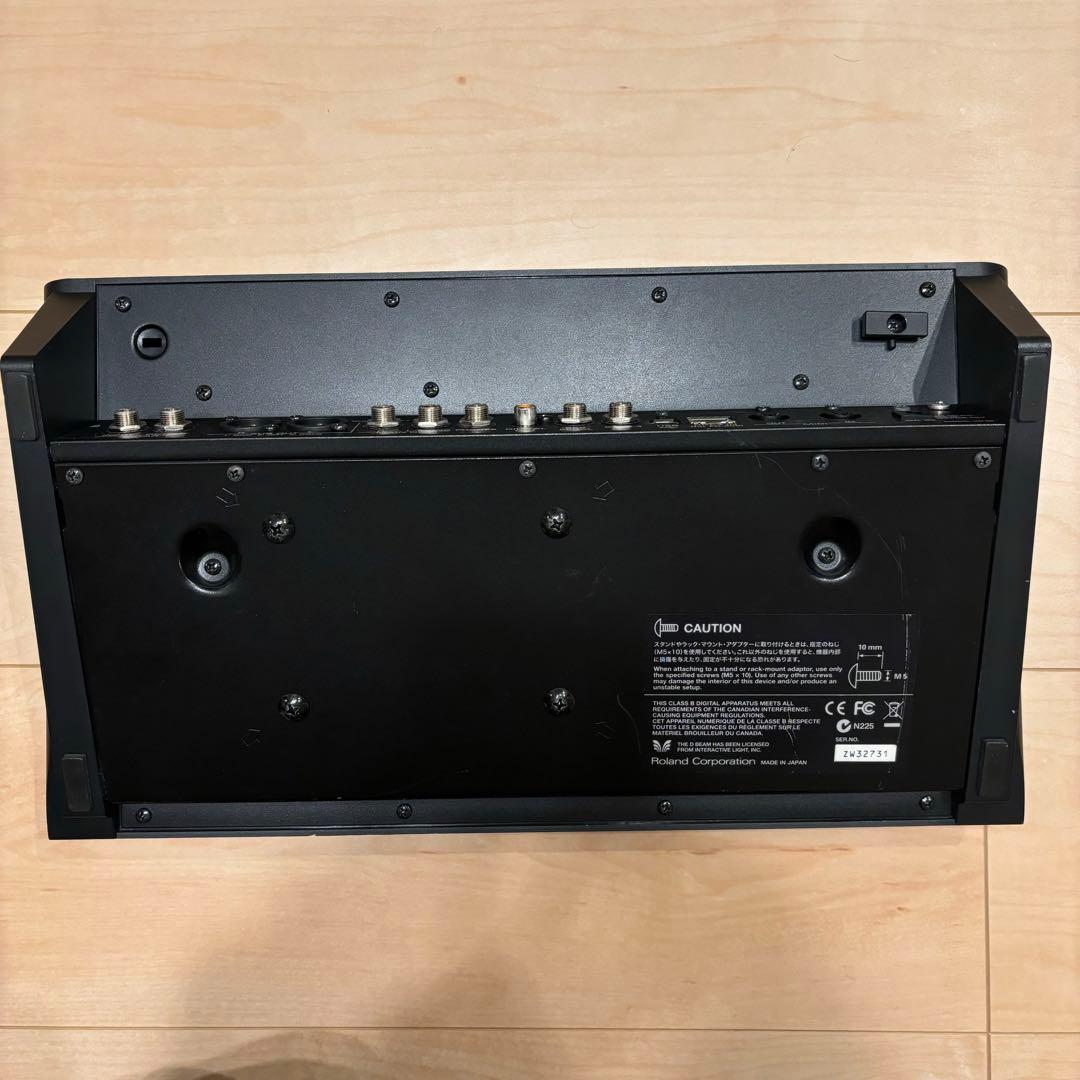 Roland VG-99 ギターシンセ