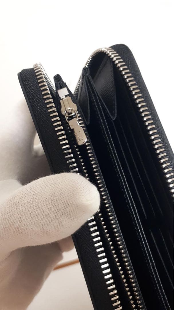 LOUIS VUITTON エピジッピー ウォレット ブラック 新品