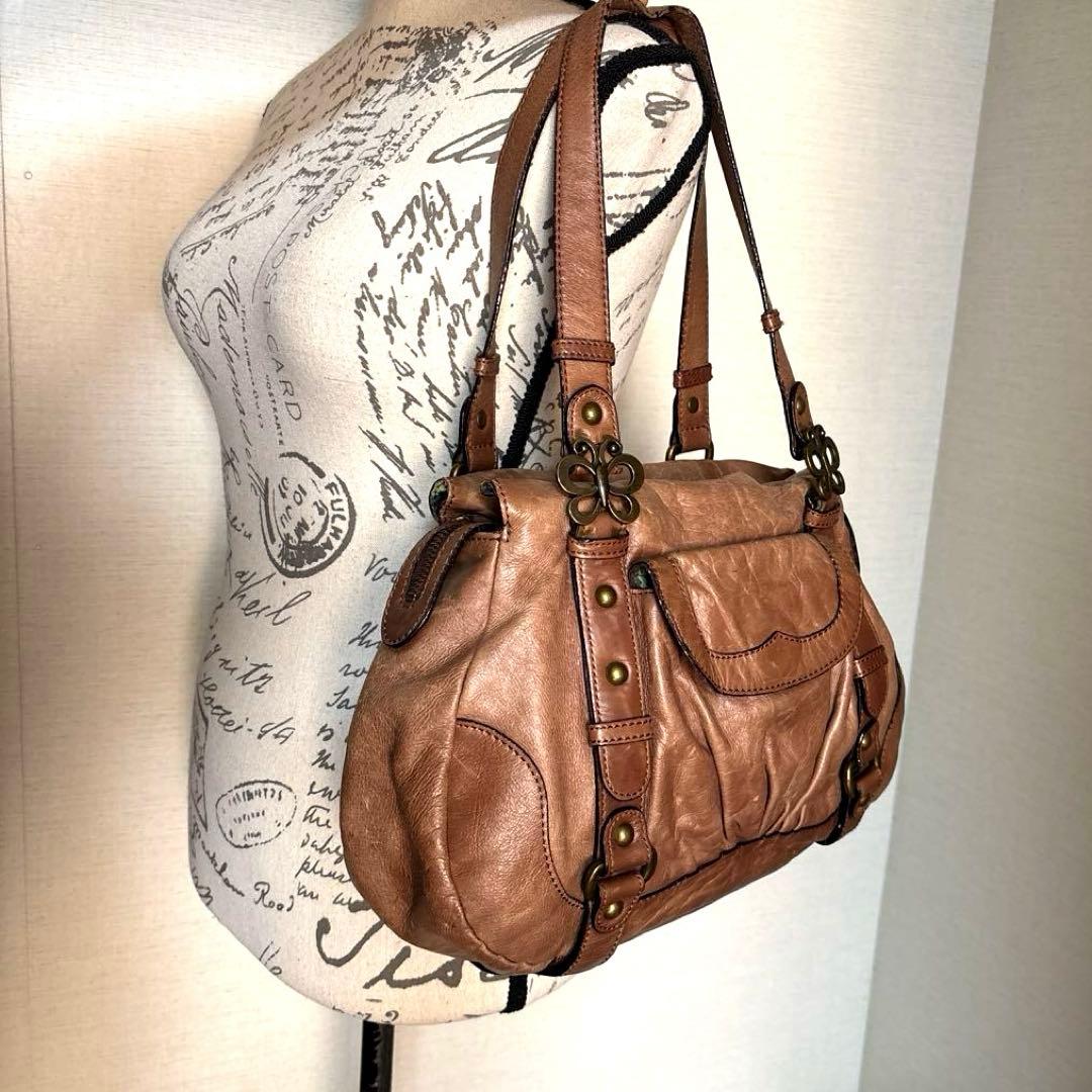 ANNA SUI 本革 蝶 バタフライ バックル デザイン ショルダーバッグ