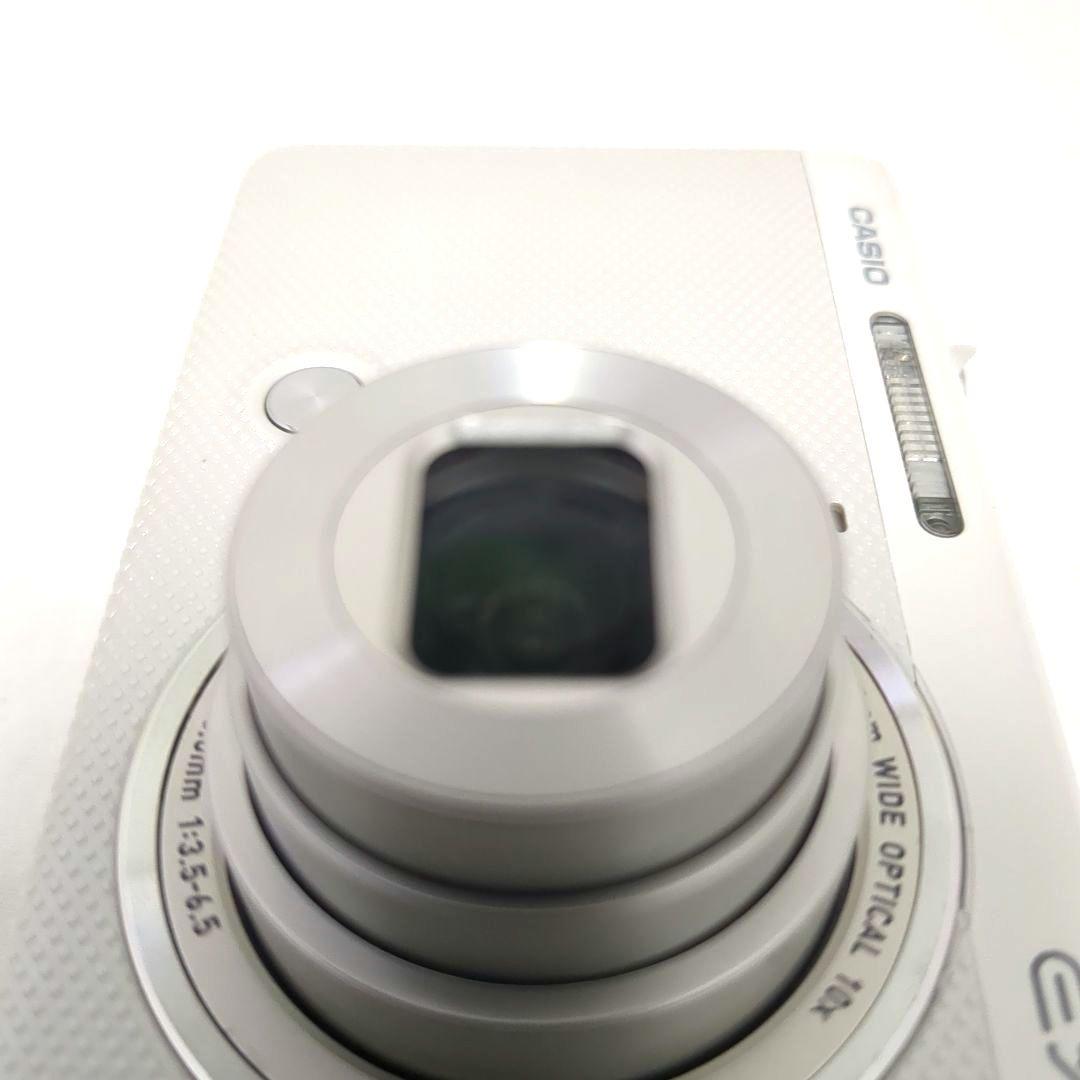 CASIO カシオ　EXILIM EX-ZR70 ホワイト　自撮り