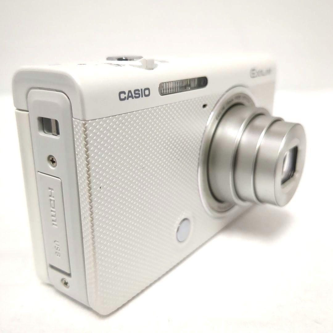 CASIO カシオ　EXILIM EX-ZR70 ホワイト　自撮り