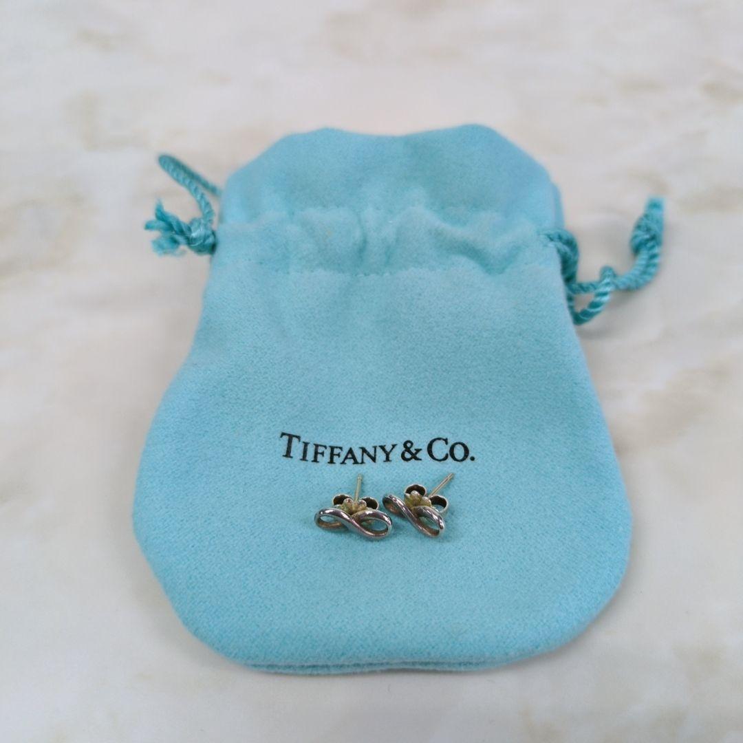 Tiffany & Co. インフィニティピアス