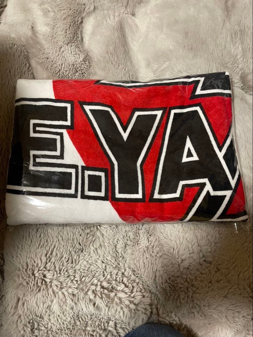 矢沢永吉　スペシャルビーチタオル　ハート