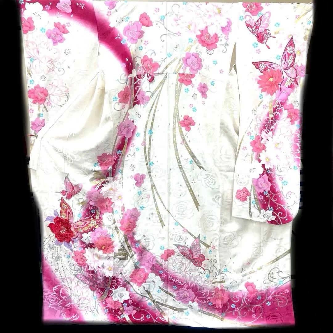 ☆中古品☆振袖　単品　正絹　白系花・蝶模様B級品汚れ有り振袖