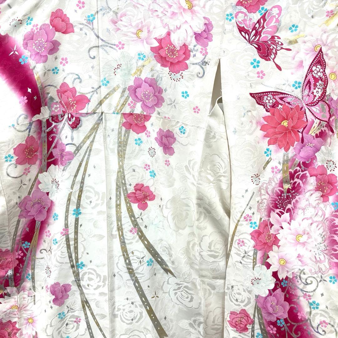 ☆中古品☆振袖　単品　正絹　白系花・蝶模様B級品汚れ有り振袖