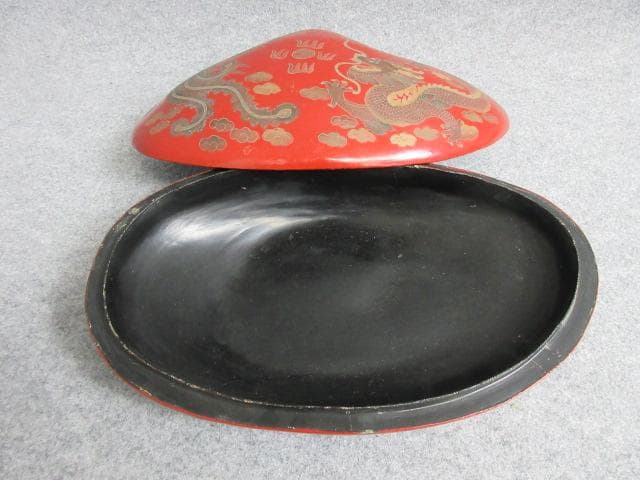 朱塗蒔絵雲龍鳳凰文貝形菓子器 [B25734]