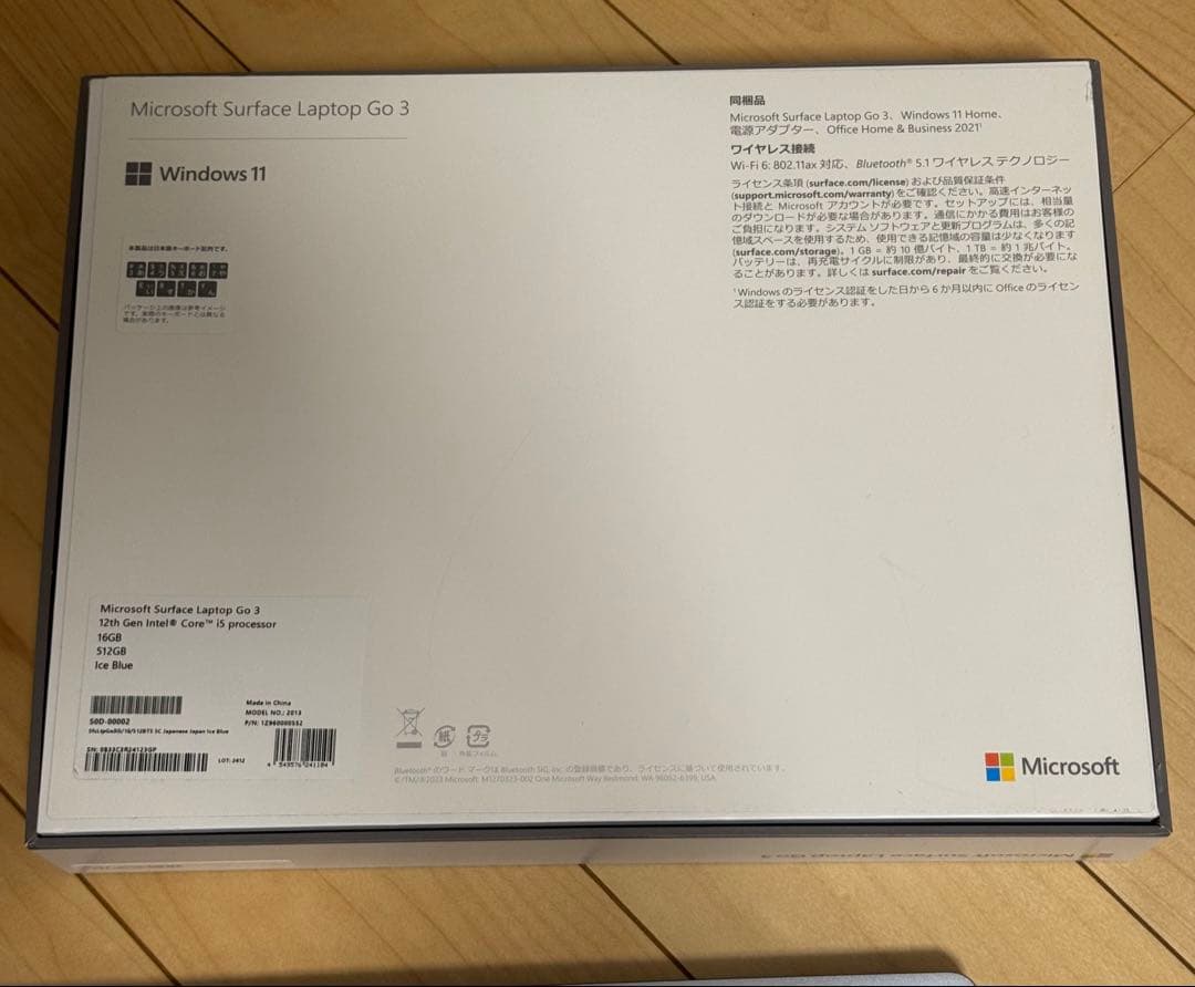 美品 Surface Laptop Go3 i5/16GB/512GB