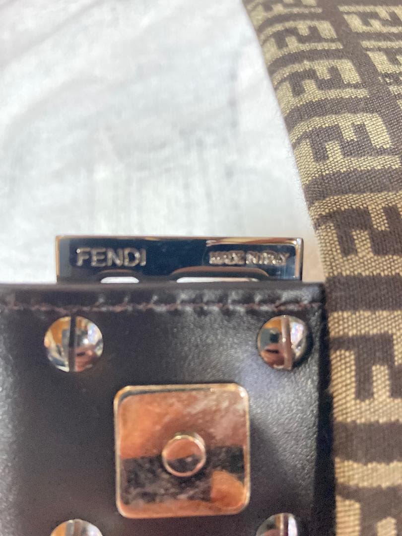 FENDI(フェンディ)マンマバケット ズッカ ショルダーバッグ 8BR001