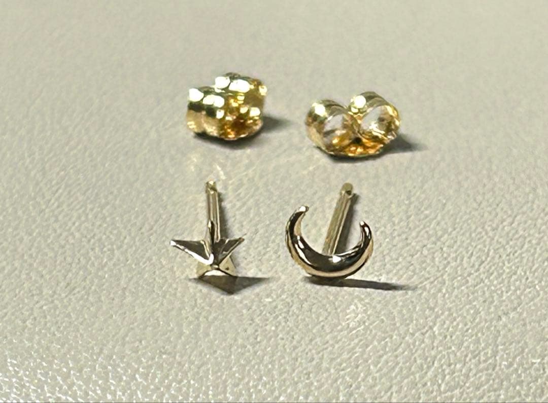 ete エテ　ムーンスターピアス　K18 K10