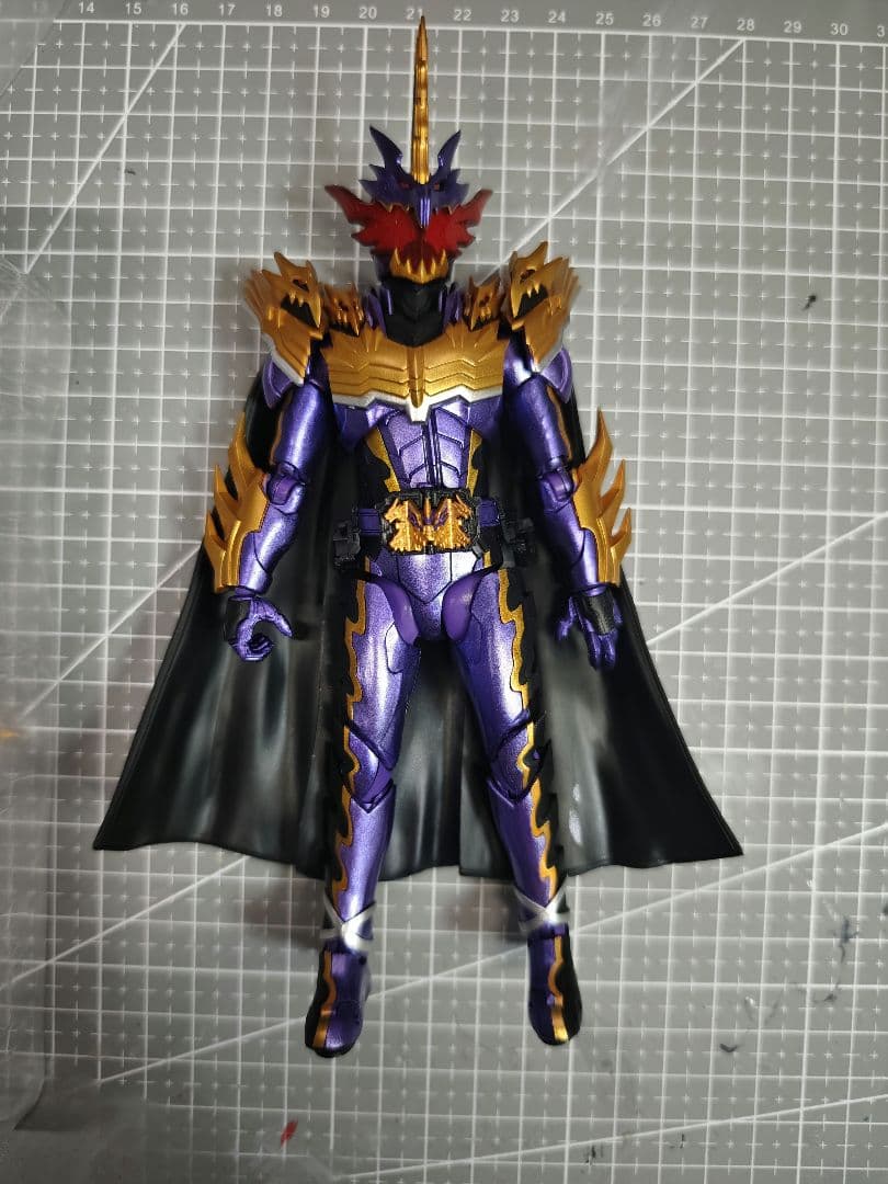 S.H.Figuarts 仮面ライダー セイバー、black sun、デモンズ