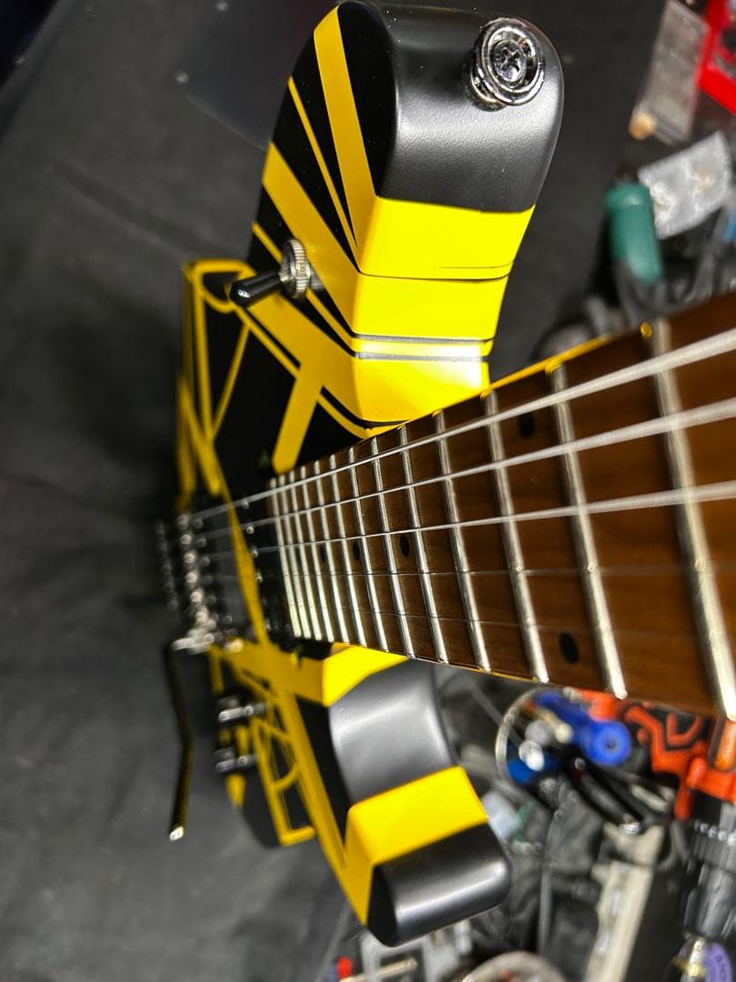 EVH Wolfgang STD.をベースにbumblebeeリフィニッシュ！