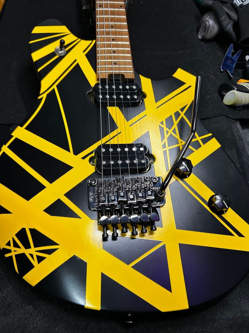 EVH Wolfgang STD.をベースにbumblebeeリフィニッシュ！