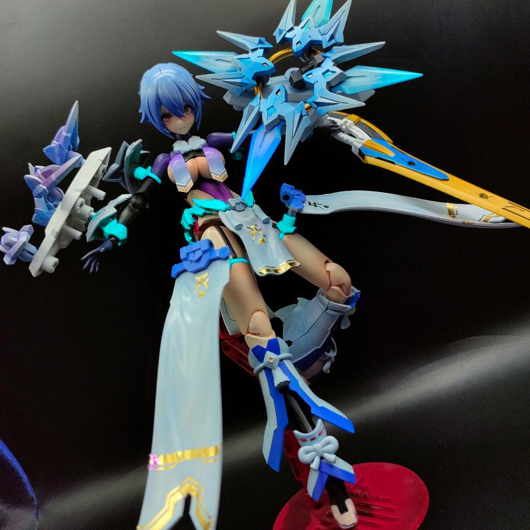 メガミデバイス　皇巫（オウブ) スサノヲ　氷女帝　レガリア【塗装完成品】