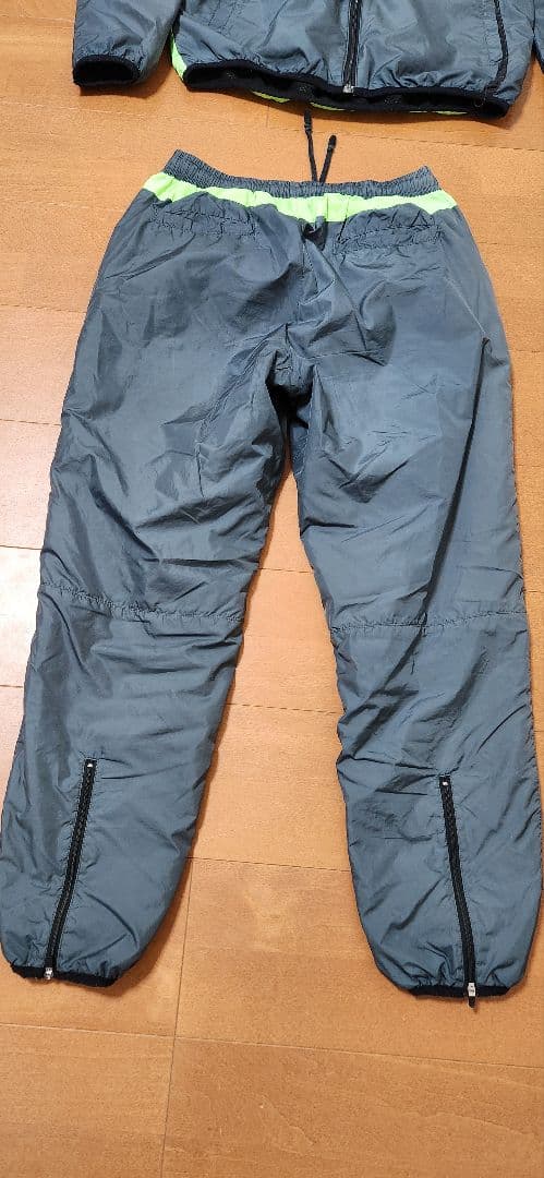 青森山田サッカー部エンブレム入りウインドブレーカー