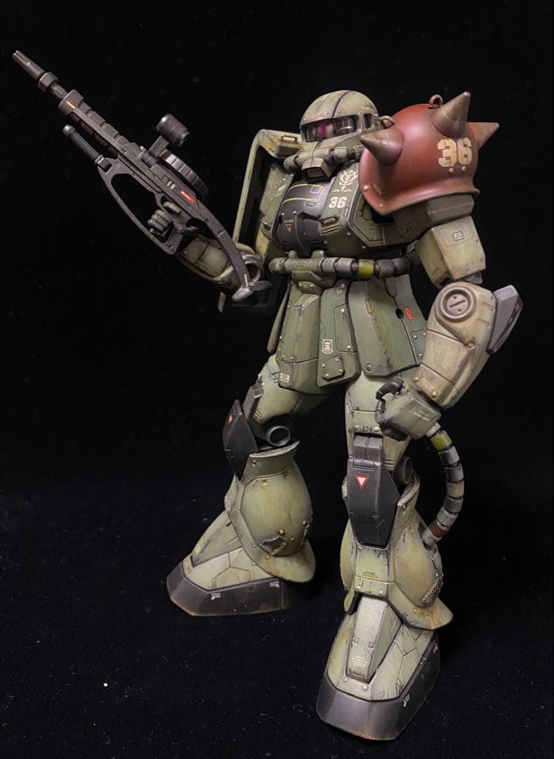 【ガンプラ完成品】　MG MS-06F/J ザクII 1/100 バージョン1