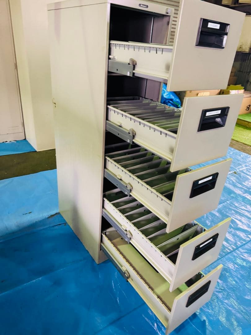 福岡発 KOKUYO コクヨ ファイリングキャビネット B5 引き出し 5段