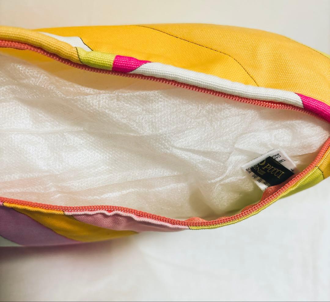 EMILIO PUCCI クッション 　エミリオ・プッチ　イエロー ピンク