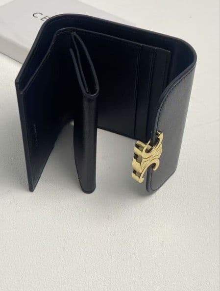 CELINE セリーヌ トリオンフ スモールウォレット 三つ折り財布 ブラック