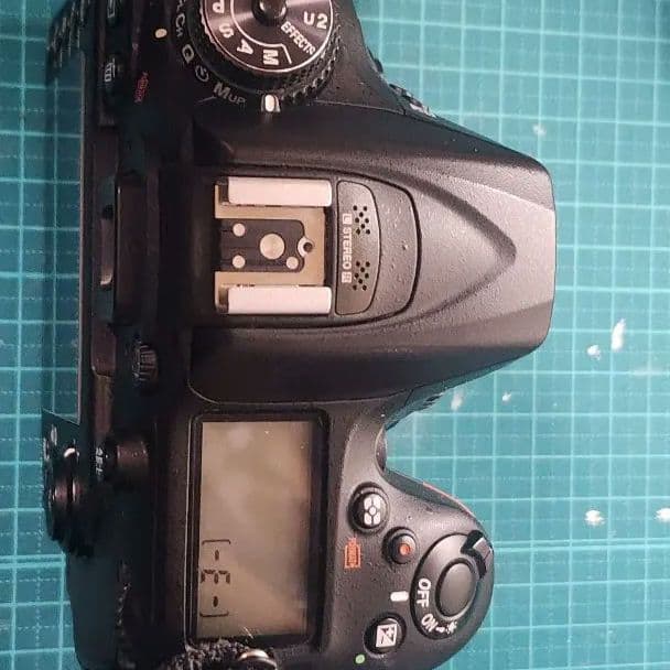 Nikon ニコン D7200 バッテリーグリップ付き