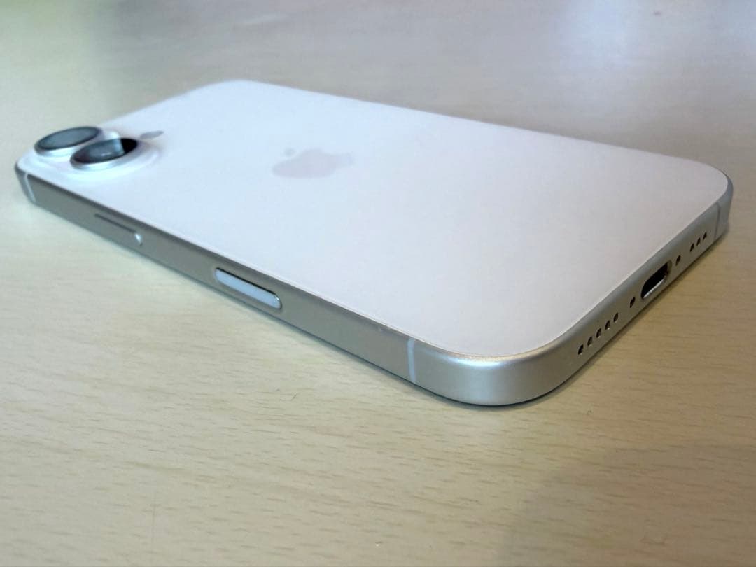 【美品】iPhone16 128GB ホワイト