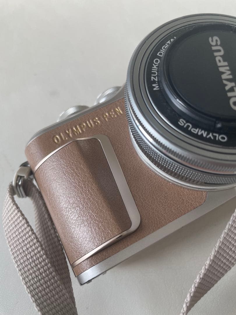 【期間限定値下げ】OLYMPUS PEN E−PL9