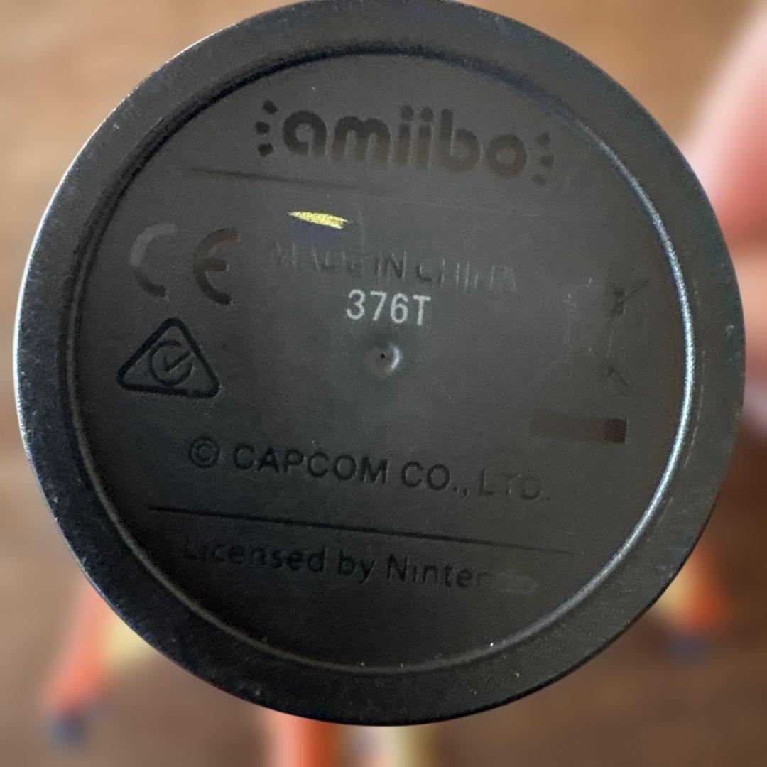 amiiboモンスター フィギュア ドラゴン型