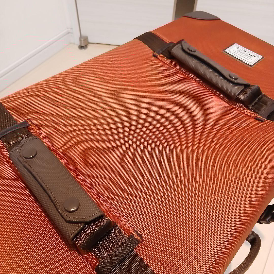 Z　バートン【新品未使用】スーツケース　86L　ウィーリーダブルデッキ