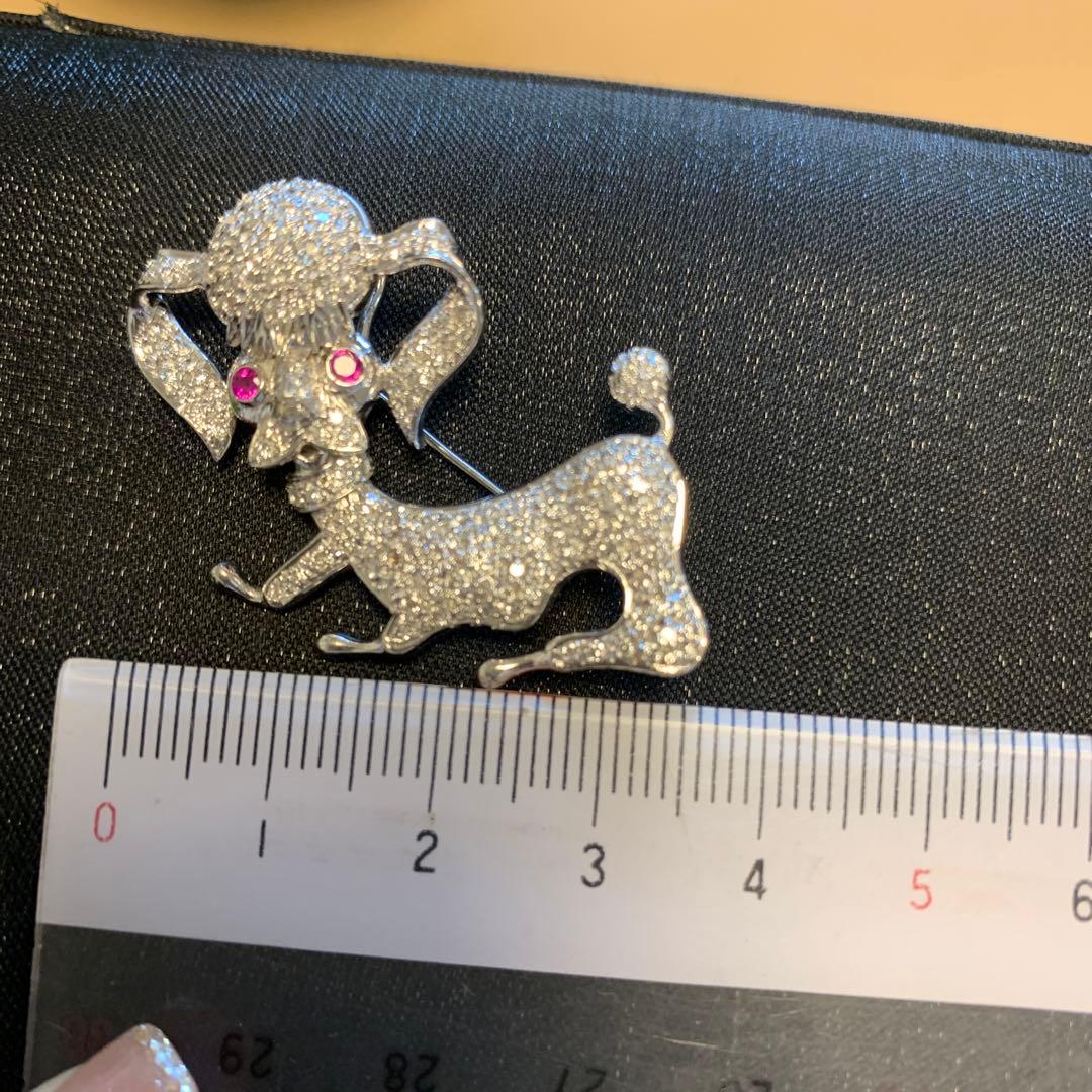 プラチナ、ダイヤモンド、ルビーブローチ