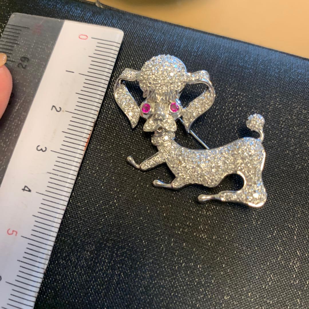 プラチナ、ダイヤモンド、ルビーブローチ