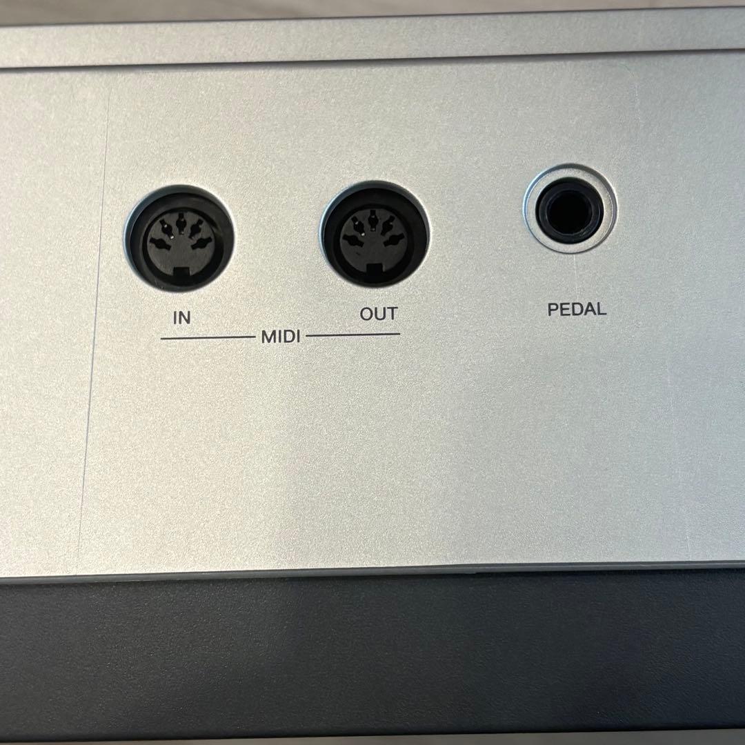 YAMAHA P-70 ヤマハ 88鍵盤 電子ピアノ ペダル付き