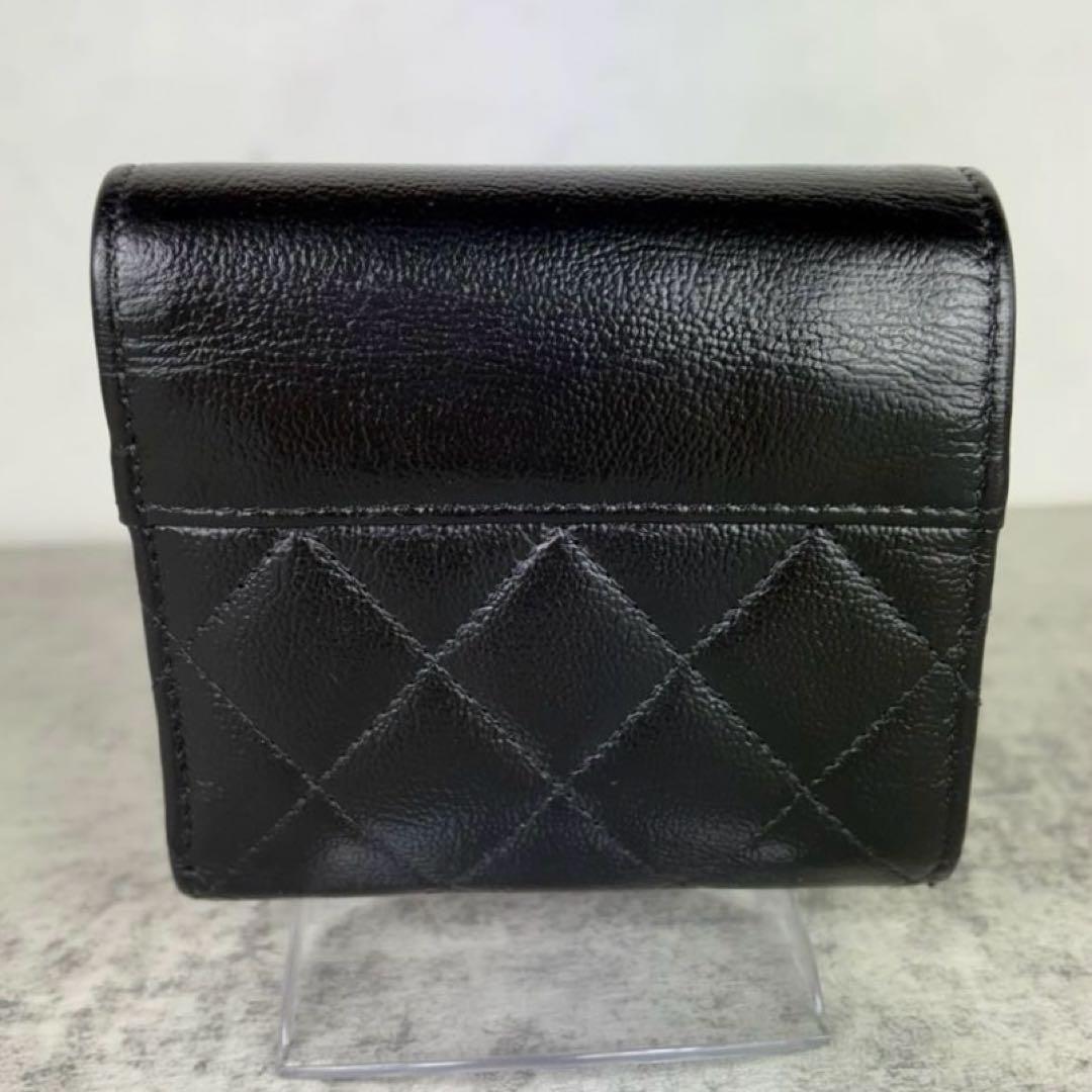 CHANEL シャネル　ハーフココ　三つ折り財布　キャビアスキン　ケース
