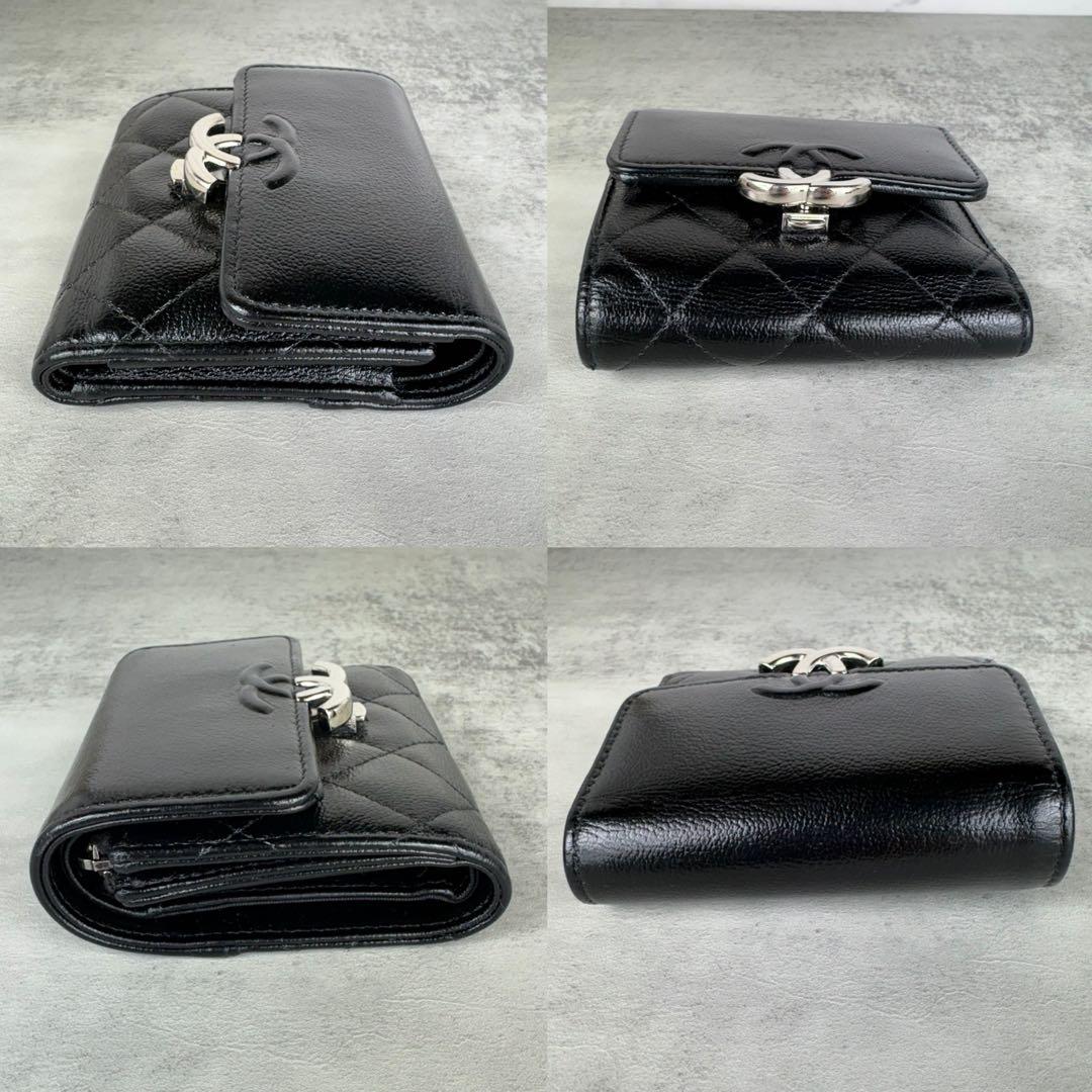 CHANEL シャネル　ハーフココ　三つ折り財布　キャビアスキン　ケース
