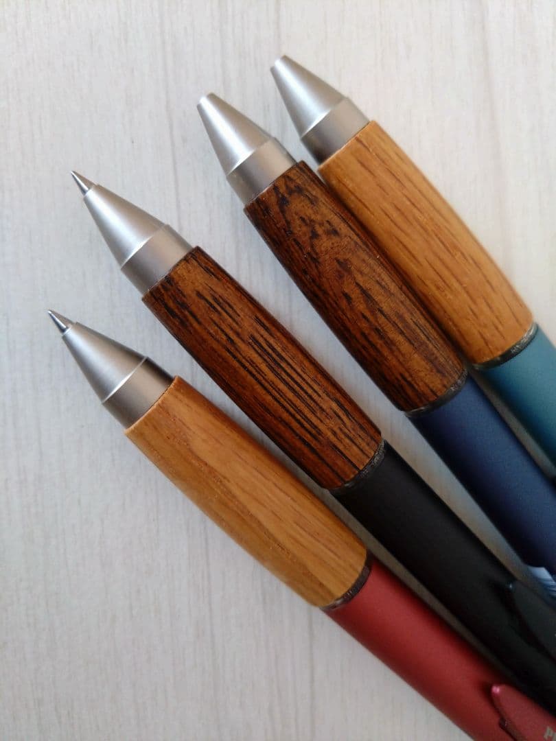 ジェットストリーム　ピュアモルト　インサイド　0.5ミリボールペン　4本　uni