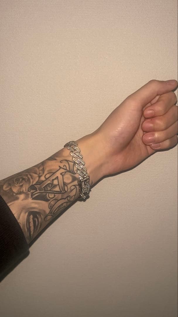 マイアミブレスレット　シルバーゴールド　モアサナイト18cm