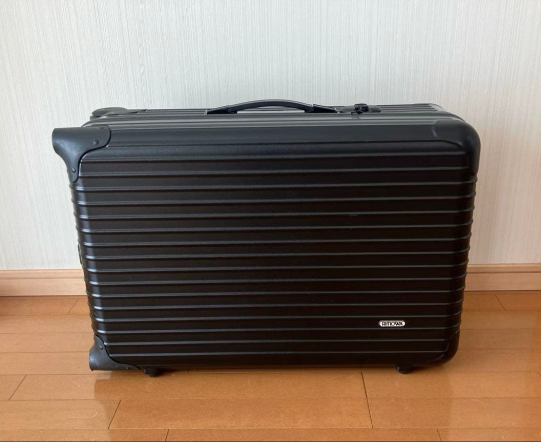 RIMOWAリモワ　ブラックキャリーケース
