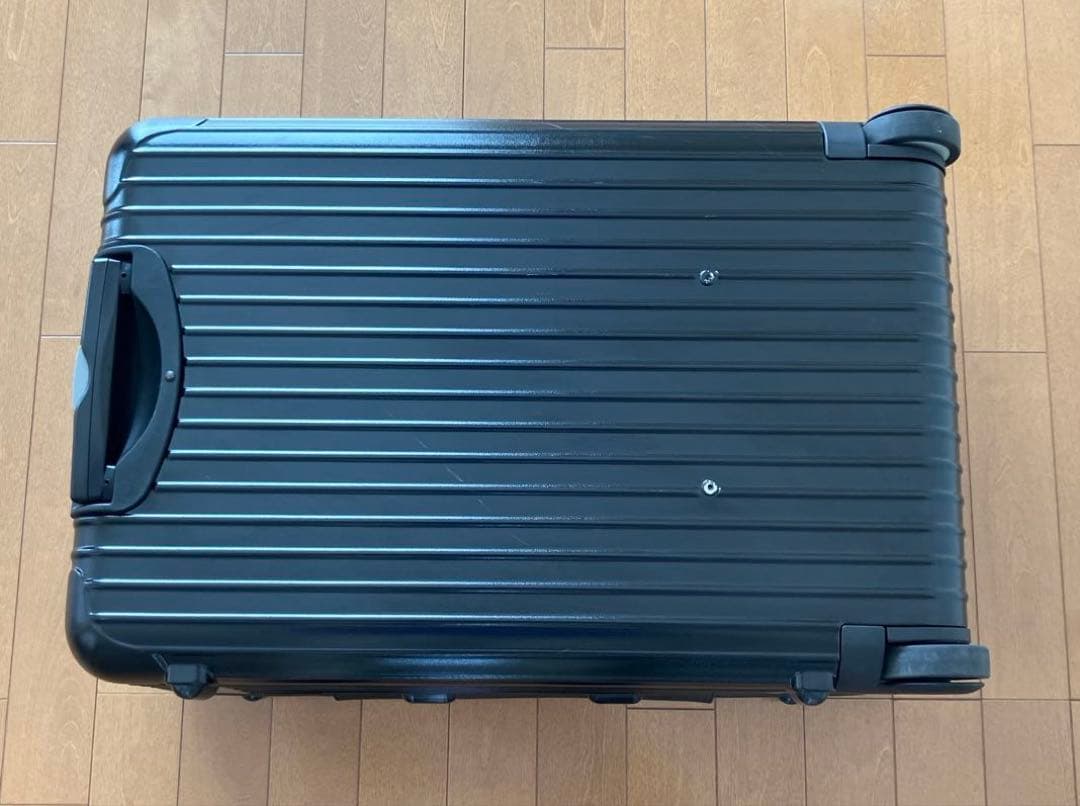 RIMOWAリモワ　ブラックキャリーケース
