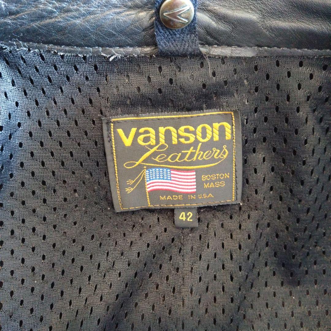 バンソン　レザーライダースジャケット　プロテクター付　黒色　42　大きめサイズ