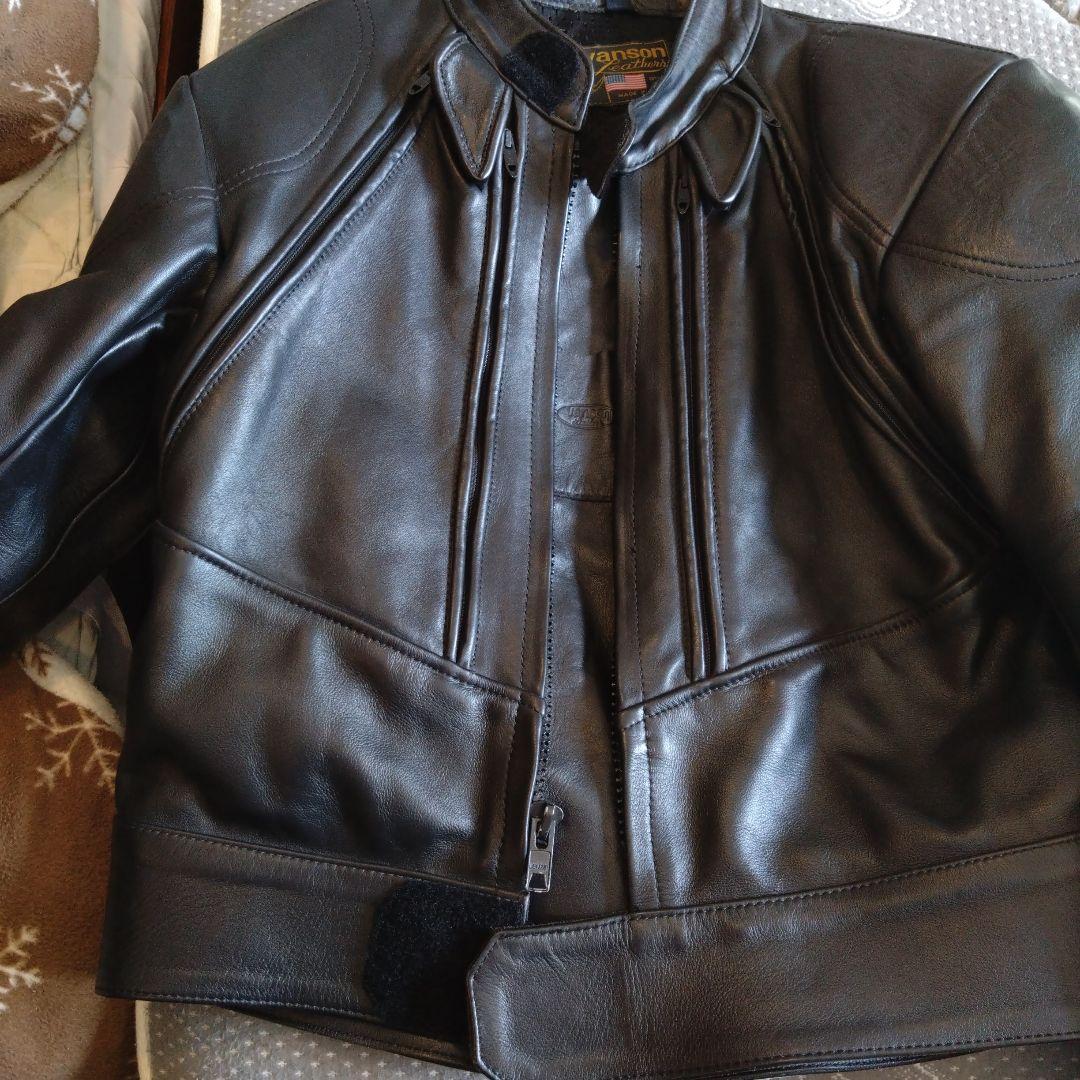 バンソン　レザーライダースジャケット　プロテクター付　黒色　42　大きめサイズ