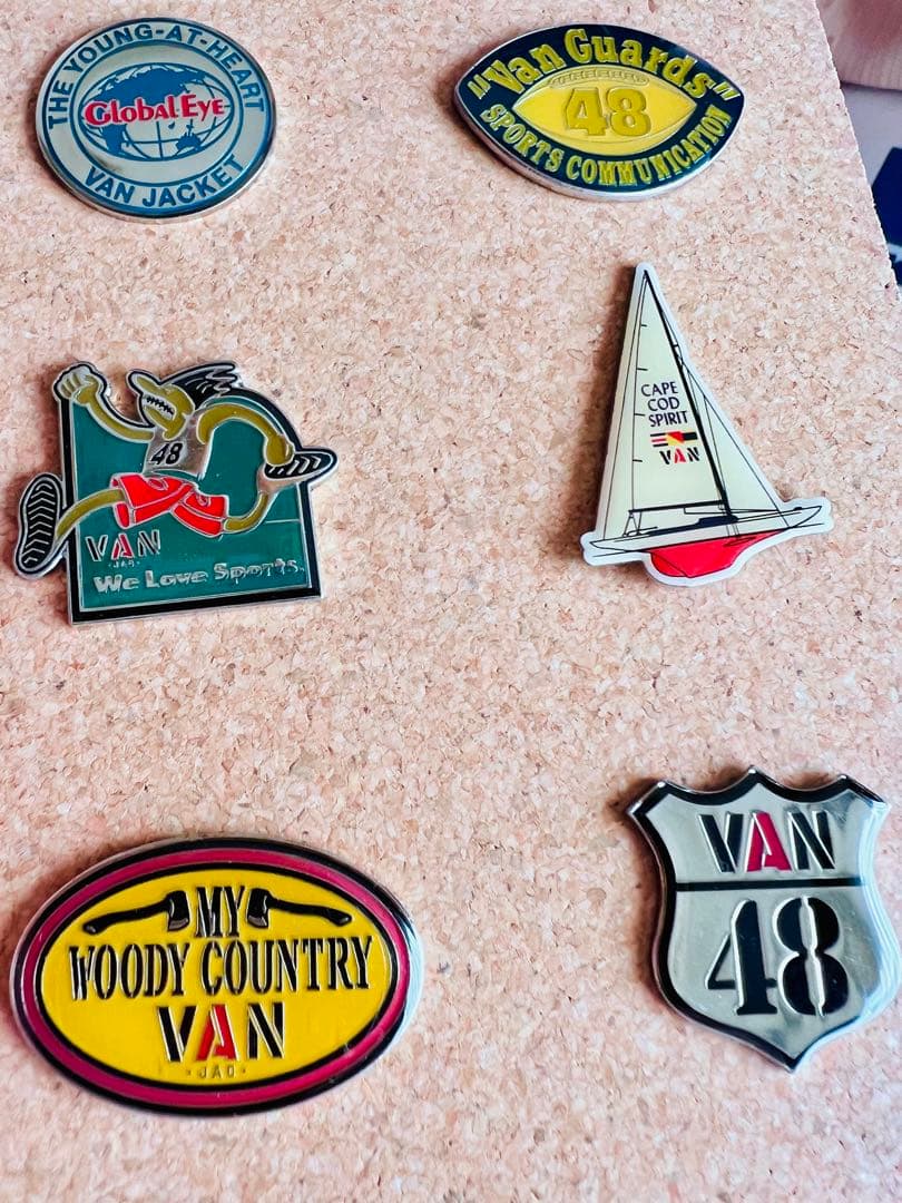 VANJACKET pin badgeコレクションはセット台紙付き新品