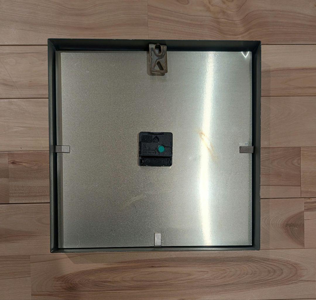 い*け様 【極美品】パラゴトロン 壁掛け時計 シルバー ガラス付/バウハウス B