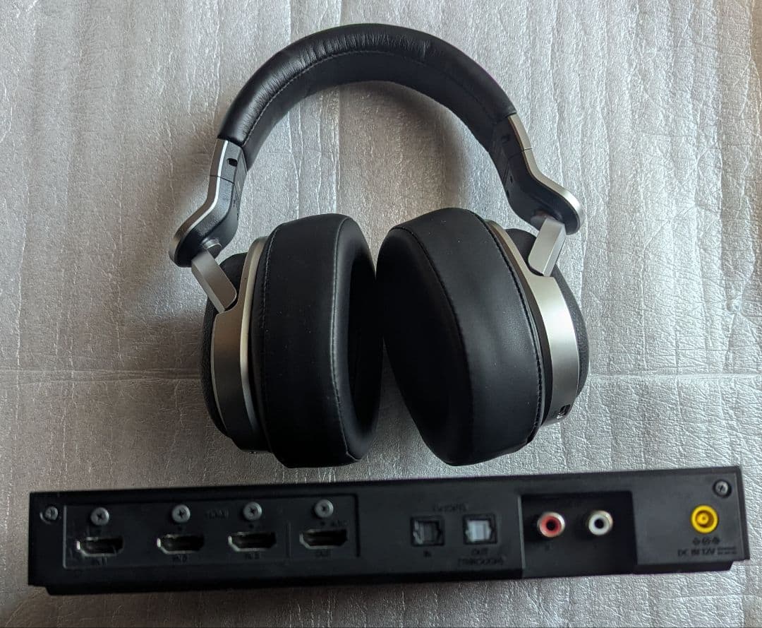 イヤーパッド・バッテリー交換済　SONY「ソニーMDR-HW700DS」動作品