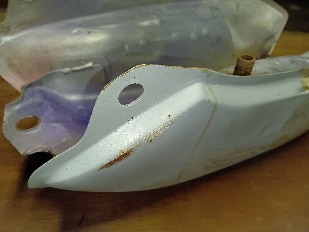 CB400N CB250N純正タンク　補修ベース　バブ　ホーク　ジャンク