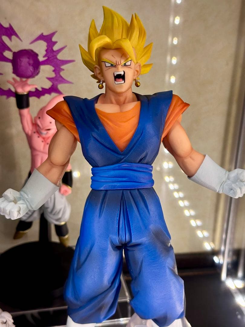 ドラゴンボール ベジット 孫悟空 人造人間17号 18号 魔人ブウ トランクス