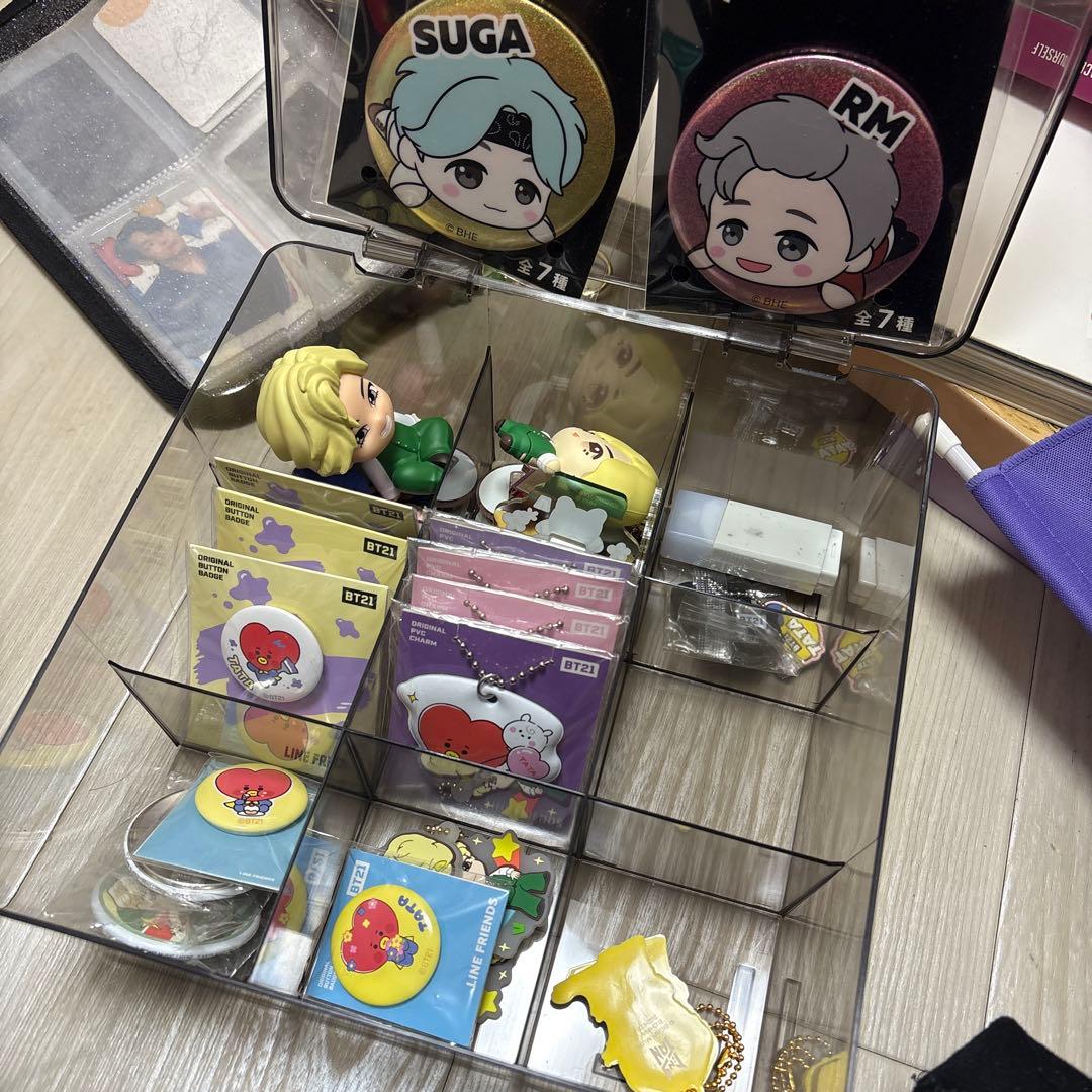 Btsの アルバム、ぬいぐるみ、カード、うちわ諸々まとめ売り