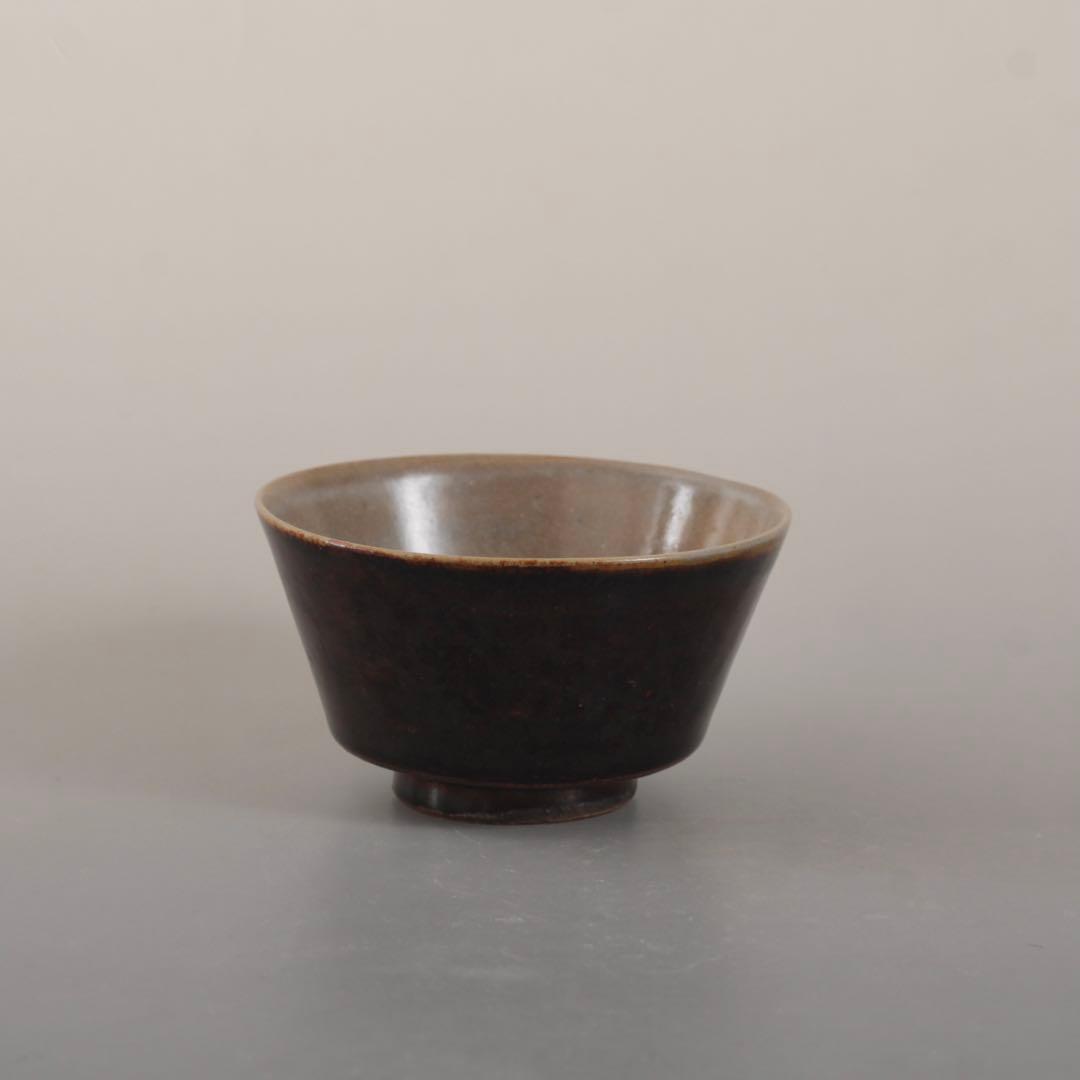 萬古焼？ 外側鉄釉 盃 酒器 ぐい呑み 古道具 アンティーク